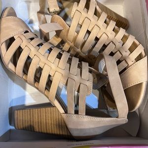 HOT spring summer sandal, heel bootie